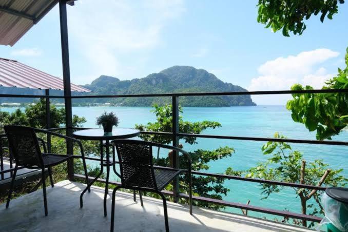 Phi Phi Seaside Bungalow ภายนอก รูปภาพ